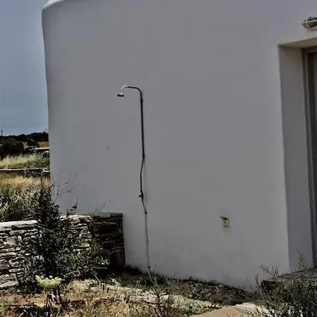 Cycladic House On Agios Spyridonas Beach
