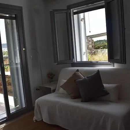 別荘 Cycladic House On Agios Spyridonas Beach